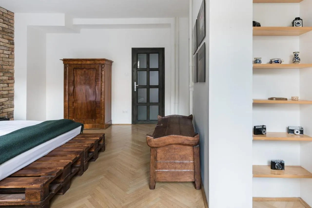 Smart, Stylish Apartment In The Heart Of Budapest