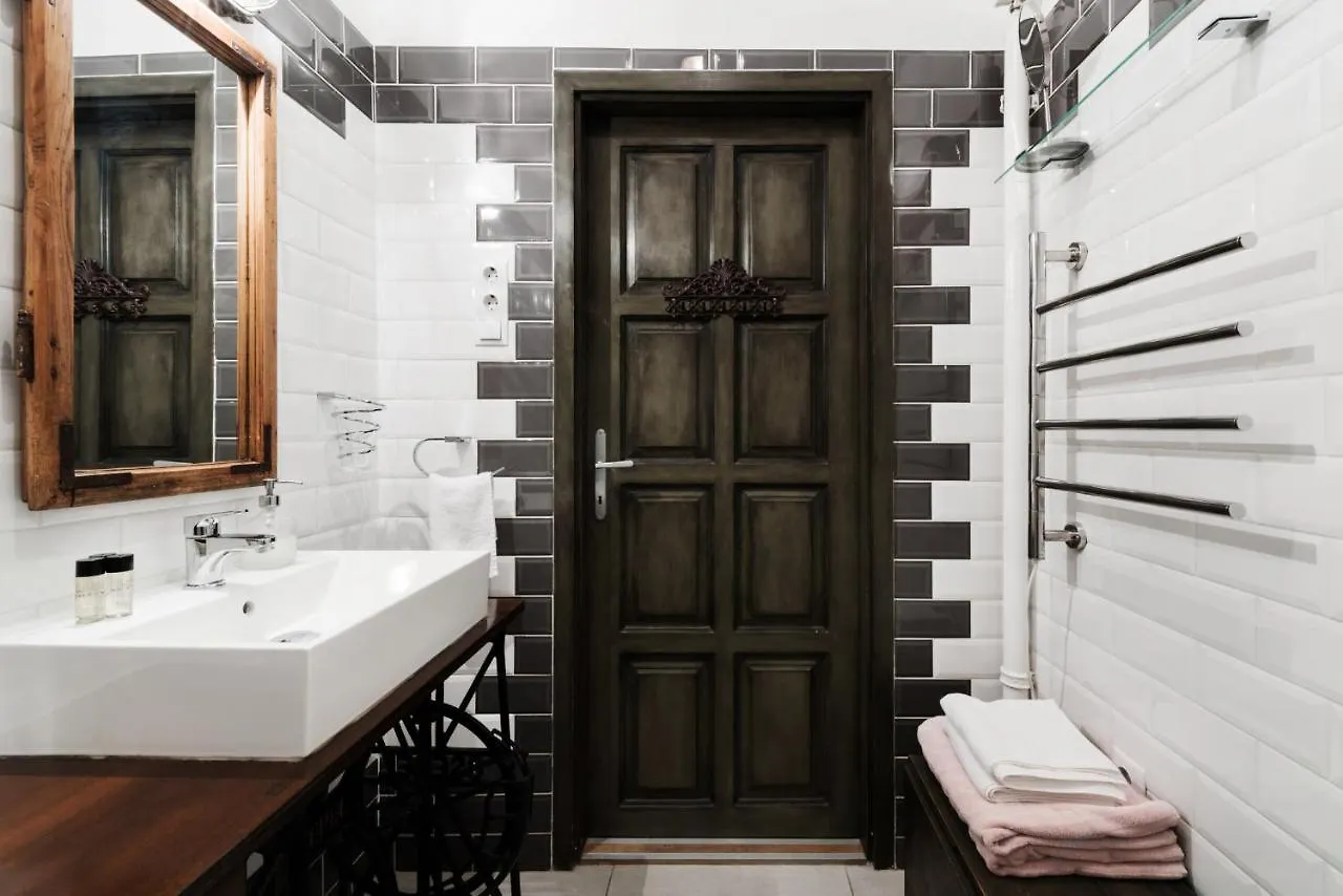 Smart, Stylish Apartment In The Heart Of Budapešť