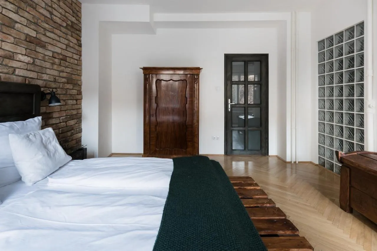 Smart, Stylish Apartment In The Heart Of Budapest